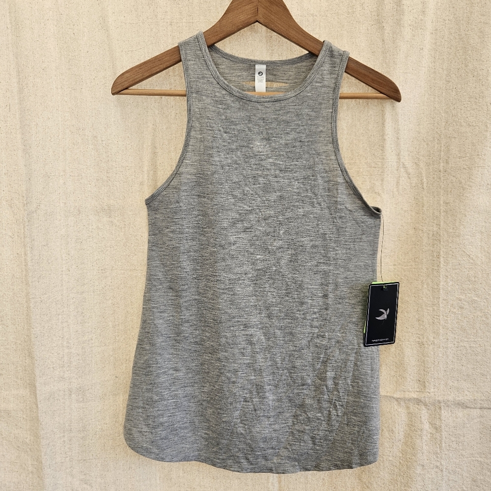 NWT GLYDER Slash Raceback Yoga Gray Top Medium